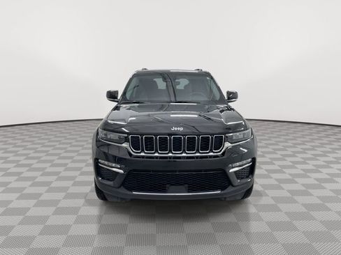 Used 2023 Jeep Grand Cherokee Limited image 3