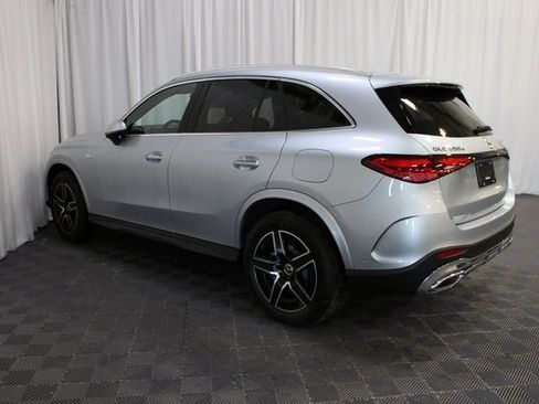 New 2025 Mercedes-Benz GLC 350e 4MATIC image 4