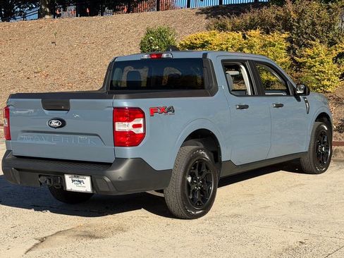 Used 2025 Ford Maverick XLT w/ XLT Luxury Package image 3