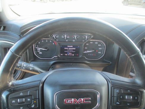 Certified 2021 GMC Sierra 1500 AT4 w/ AT4 Value Package image 30