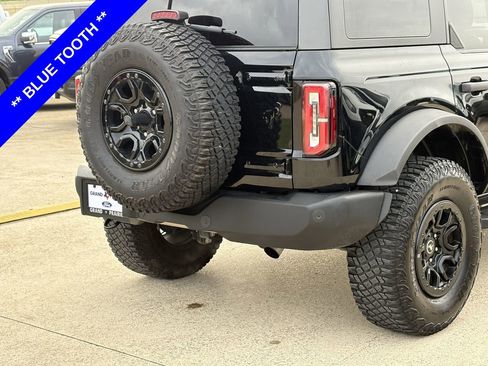 Certified 2023 Ford Bronco Wildtrak image 11