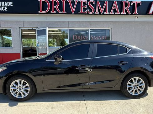 Used 2016 MAZDA MAZDA3 i Sport w/ Preferred Equipment Package FWD image 6