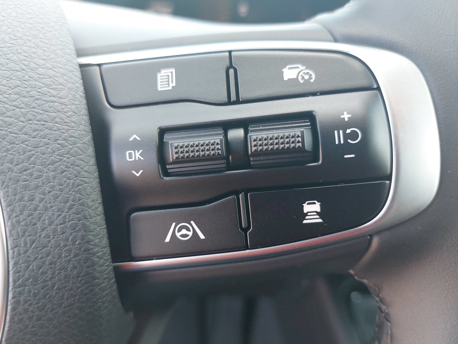 New 2027 Kia K5 GT-Line FWD image 18