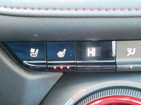 Used 2024 Chevrolet Blazer RS w/ Driver Confidence II Package image 23