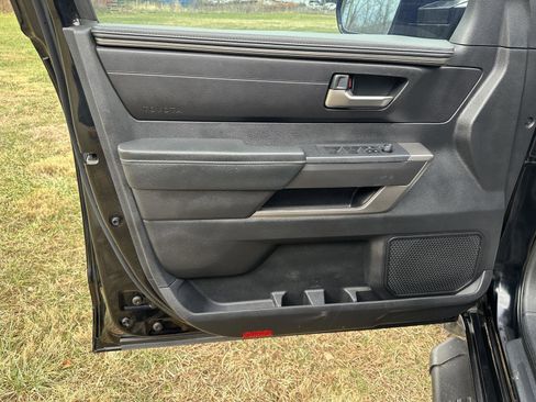 Used 2022 Toyota Tundra SR5 image 6