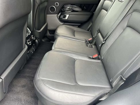 Used 2018 Land Rover Range Rover Supercharged AWD/4WD image 10
