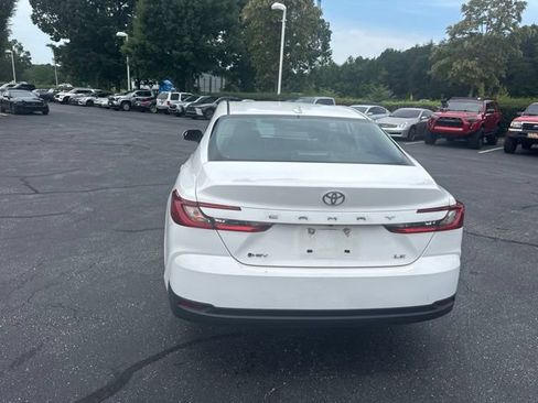 Used 2025 Toyota Camry LE FWD image 5