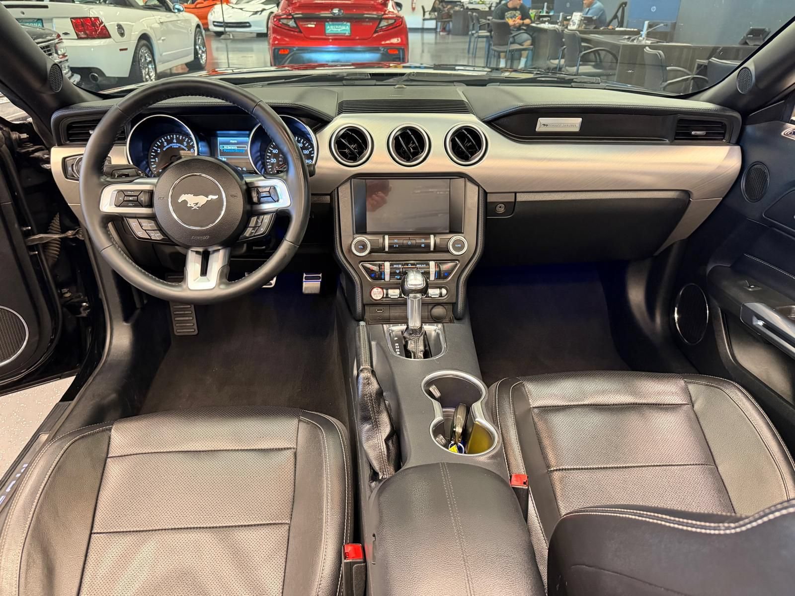 Used 2021 Ford Mustang Premium RWD image 10