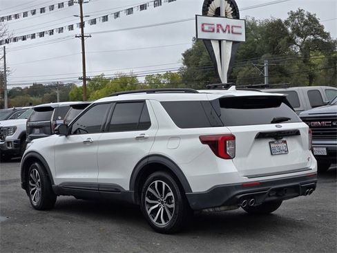 Used 2020 Ford Explorer ST w/ Premium Technology Package image 6