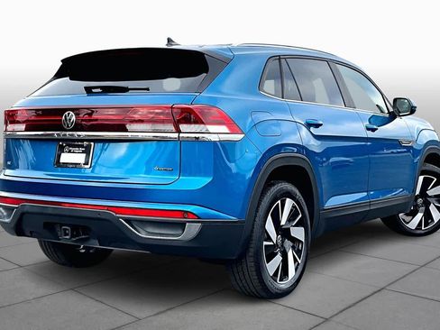 Used 2024 Volkswagen Atlas Cross Sport SE image 12