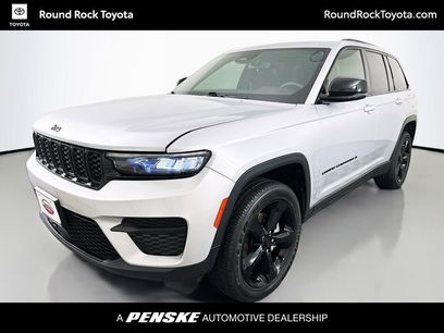 Used 2024 Jeep Grand Cherokee Altitude