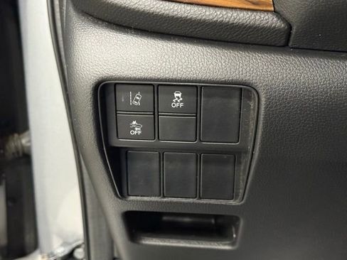 Used 2018 Honda CR-V EX image 15