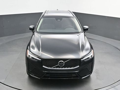 New 2026 Volvo XC60 B5 Plus w/ Climate Package AWD/4WD image 30