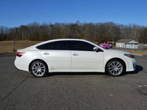 Used 2014 Toyota Avalon XLE Touring image 56