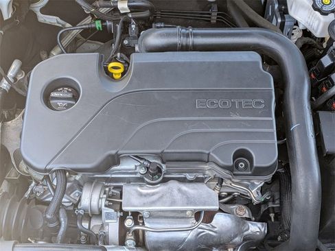 Certified 2023 Chevrolet Malibu LT w/ Driver Confidence Package image 31