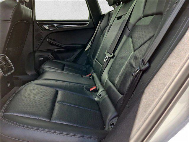 Used 2021 Porsche Macan S AWD/4WD image 20
