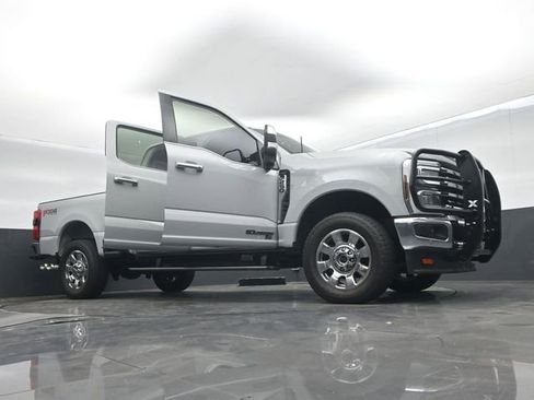 Used 2025 Ford F250 Lariat w/ Lariat Ultimate Package image 78