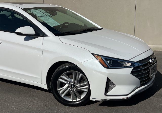 Used 2020 Hyundai Elantra Value Edition w/ Cargo Package (C1) FWD image 2
