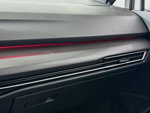 Used 2024 Volkswagen GTI SE FWD image 15