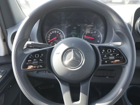 Used 2024 Mercedes-Benz Sprinter 144 Cargo image 12