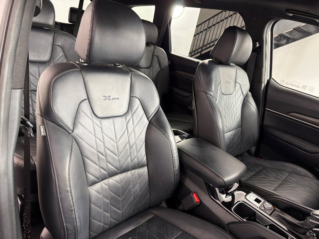 Used 2023 Kia Telluride SX Prestige X-Pro AWD/4WD image 27