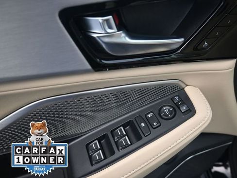 Used 2023 Acura MDX Technology image 15