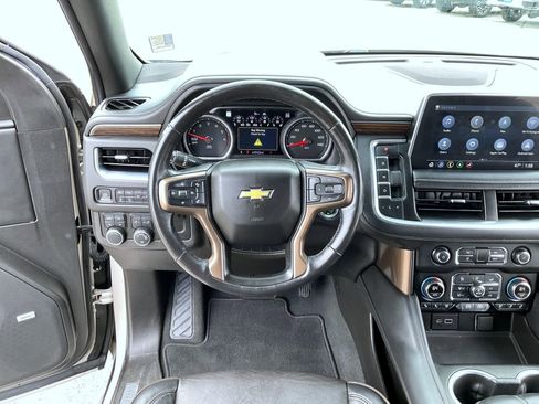 Used 2021 Chevrolet Suburban High Country AWD/4WD image 11