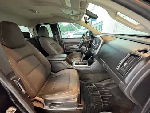 Used 2016 Chevrolet Colorado LT image 16