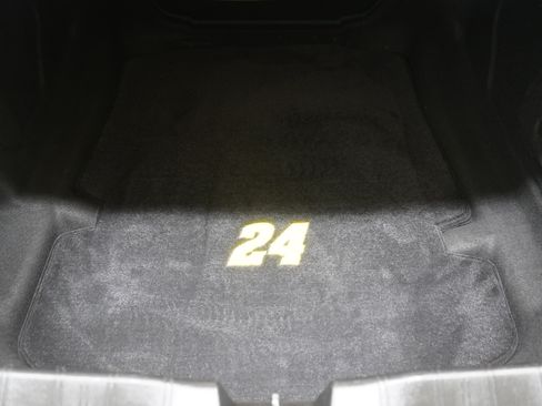 Used 2020 Chevrolet Camaro SS RWD image 32