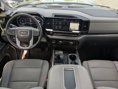 Used 2022 GMC Sierra 1500 SLT AWD/4WD image 16