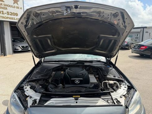 Used 2018 Mercedes-Benz C 300 Sedan image 35
