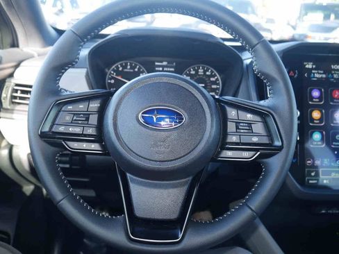 Used 2025 Subaru Forester Premium w/ Convenience Package #1 image 32