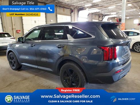 Used 2022 Kia Sorento LX FWD image 3