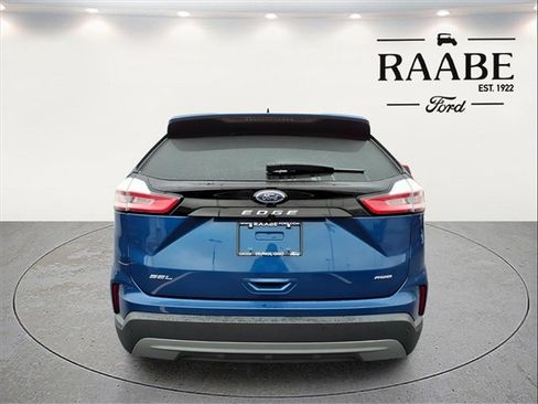 Used 2023 Ford Edge SEL w/ Convenience Package image 6