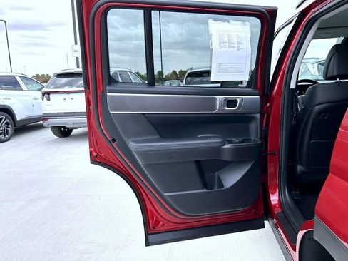Used 2026 Hyundai Santa Fe SEL AWD/4WD image 23