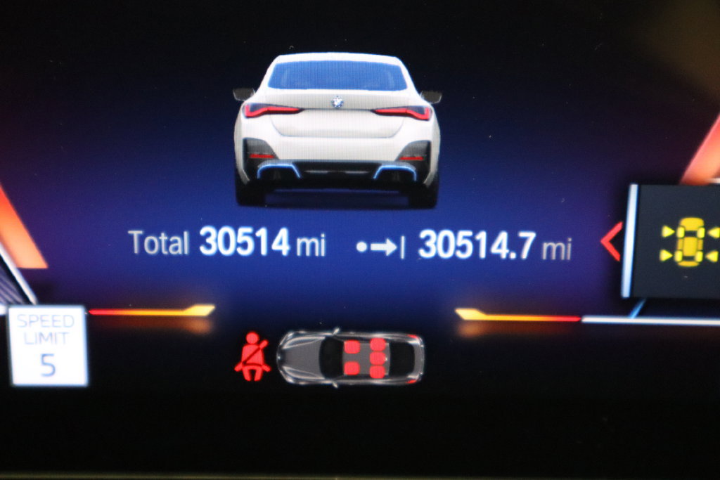 Used 2023 BMW i4 eDrive40 w/ M Sport Package RWD image 37