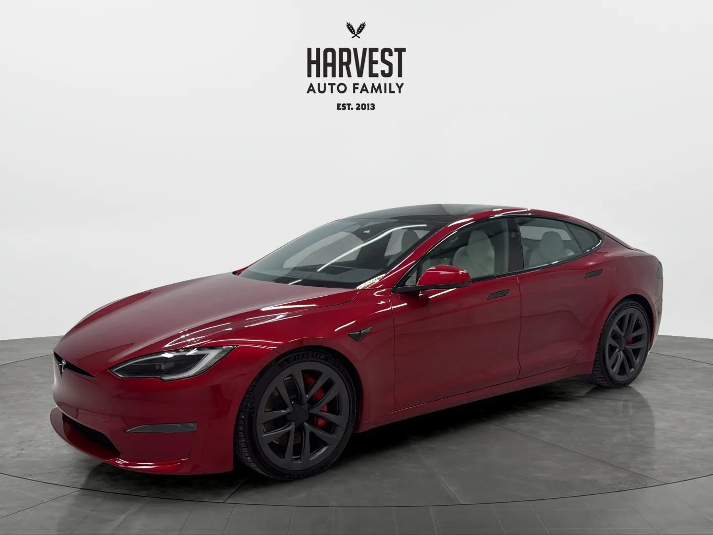 Used 2023 Tesla Model S Plaid AWD/4WD image 1