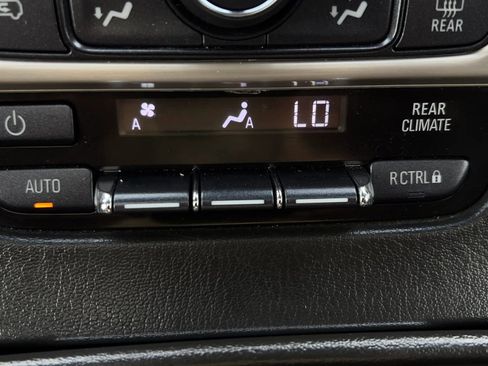 Used 2020 GMC Yukon XL Denali w/ Open Road Package image 50