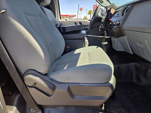 Used 2012 Ford F450 XL RWD image 11