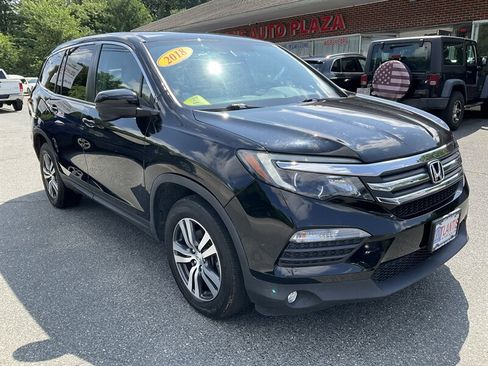 Used 2018 Honda Pilot EX image 3