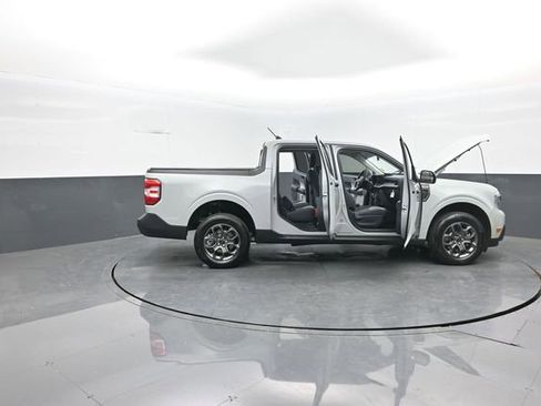 Used 2024 Ford Maverick XLT image 36