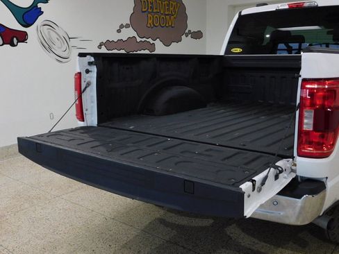 Used 2022 Ford F150 XLT w/ Trailer Tow Package image 77