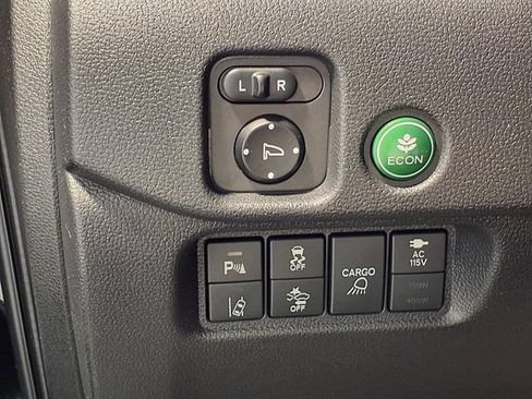 Used 2019 Honda Ridgeline Black Edition image 17