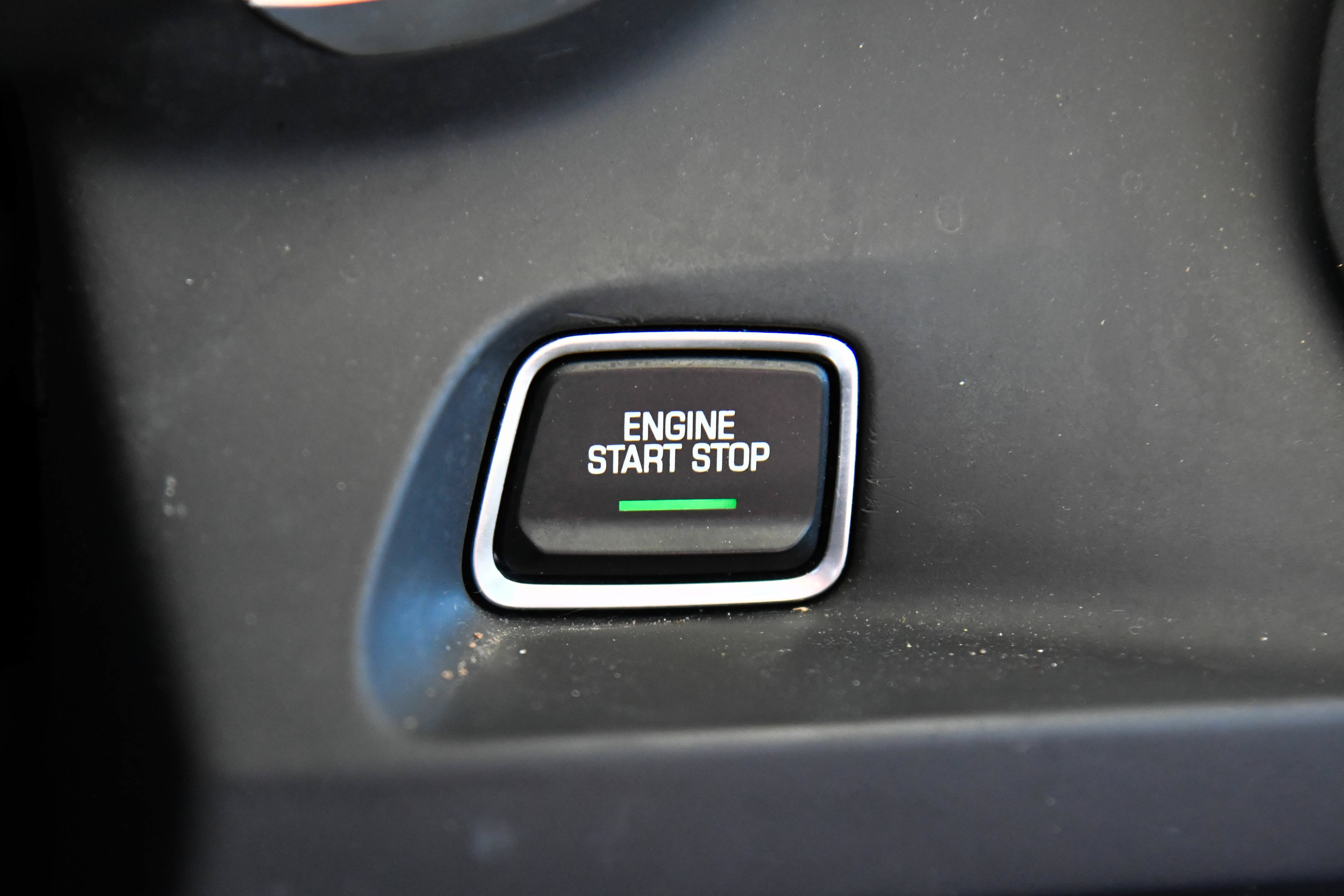Used 2023 Chevrolet Camaro LT RWD image 25