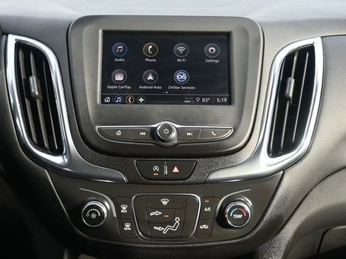 Used 2022 Chevrolet Equinox LT image 17