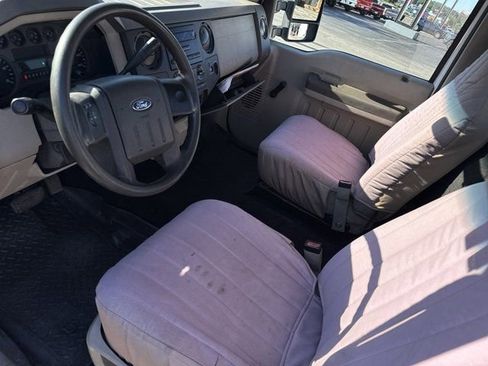 Used 2008 Ford F350 4x4 Regular Cab Super Duty image 11