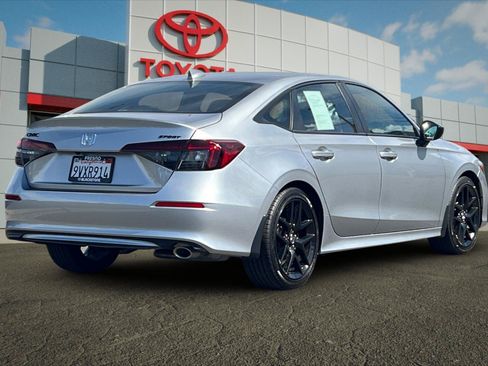 Used 2026 Honda Civic Sport image 3