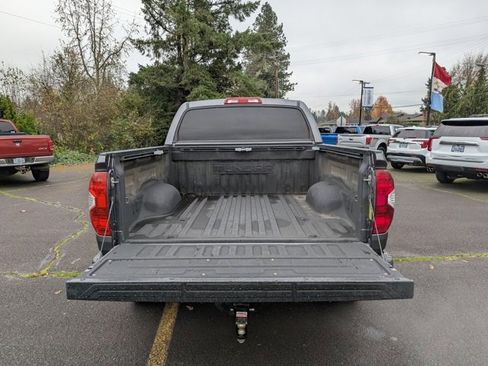 Used 2017 Toyota Tundra Limited w/ Limited Premium Package image 27