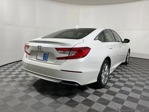 Certified 2019 Honda Accord LX image 7