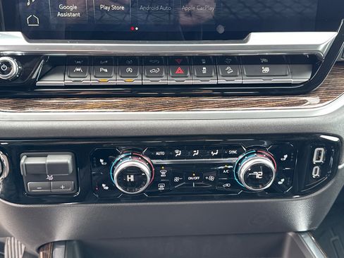 New 2026 GMC Sierra 1500 Elevation image 29